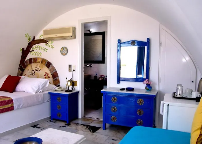 Black Sandy Hotel Perissa (Santorini)