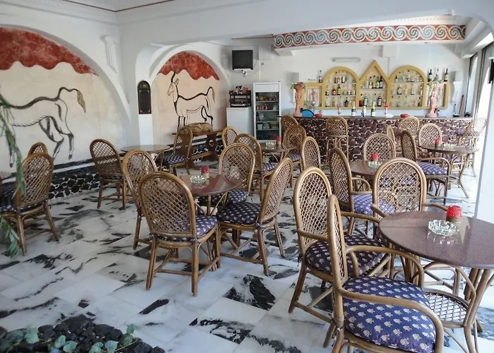 Hotel Black Sandy 3*