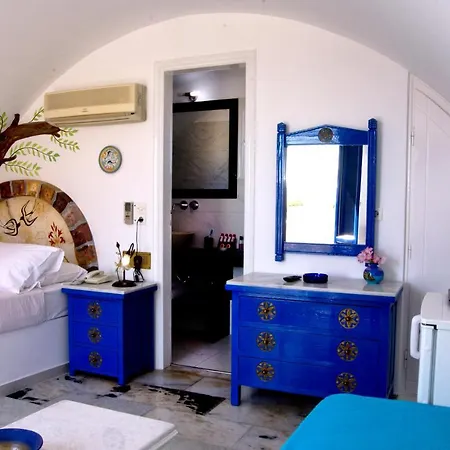 Black Sandy Hotel Perissa (Santorini)
