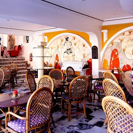 Black Sandy Перисса