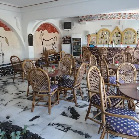 Otel Black Sandy 3*