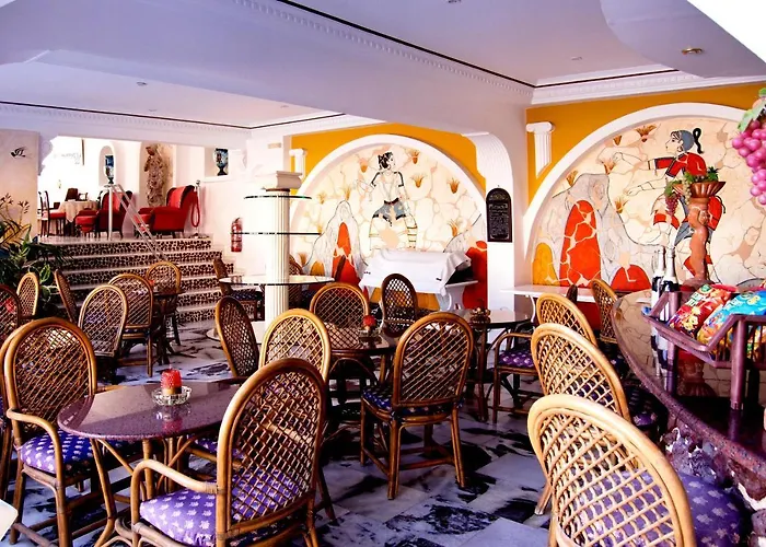 Black Sandy Períssa