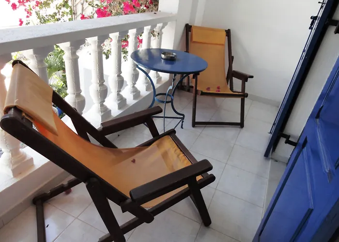 Ξενοδοχείο Black Sandy