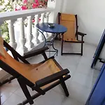 Ξενοδοχείο Black Sandy
