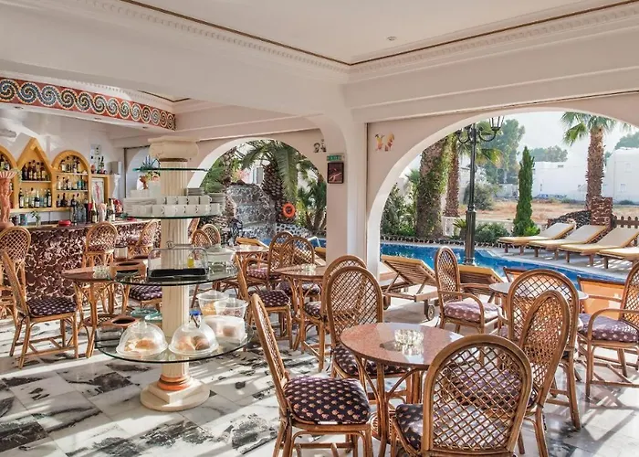 Hotel Black Sandy 3*